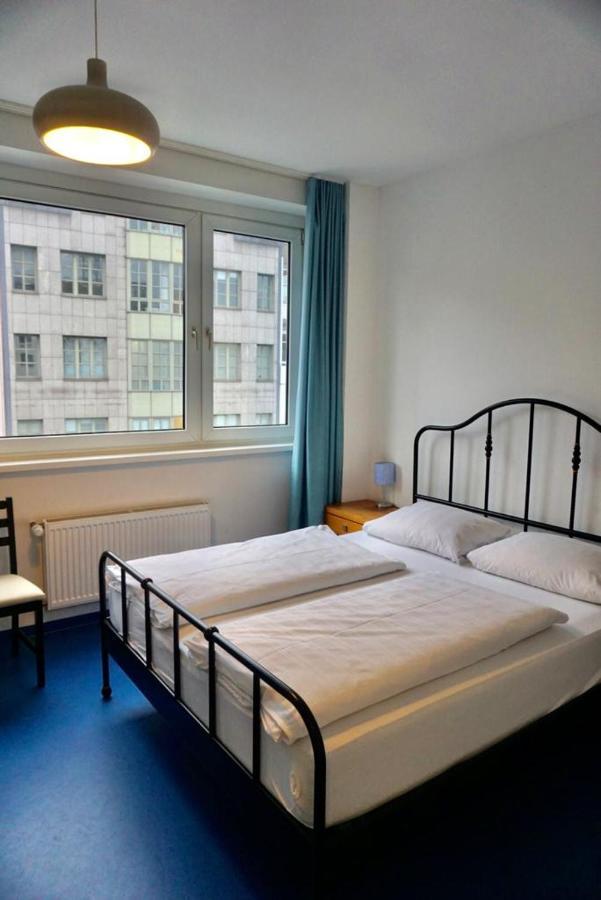 Rixhouse Hostel Berlin Exteriör bild