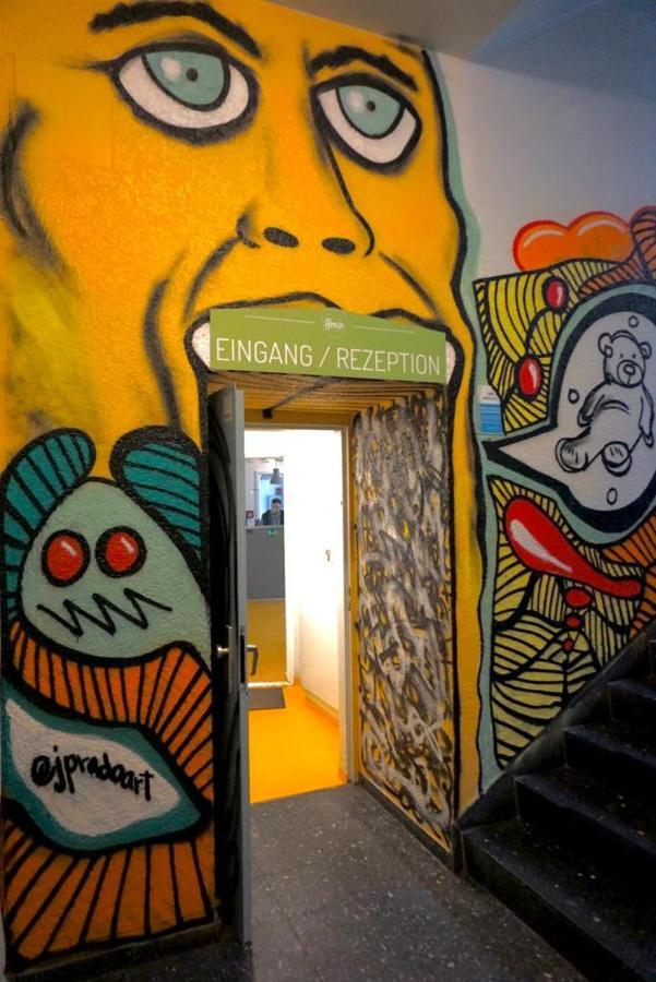 Rixhouse Hostel Berlin Exteriör bild